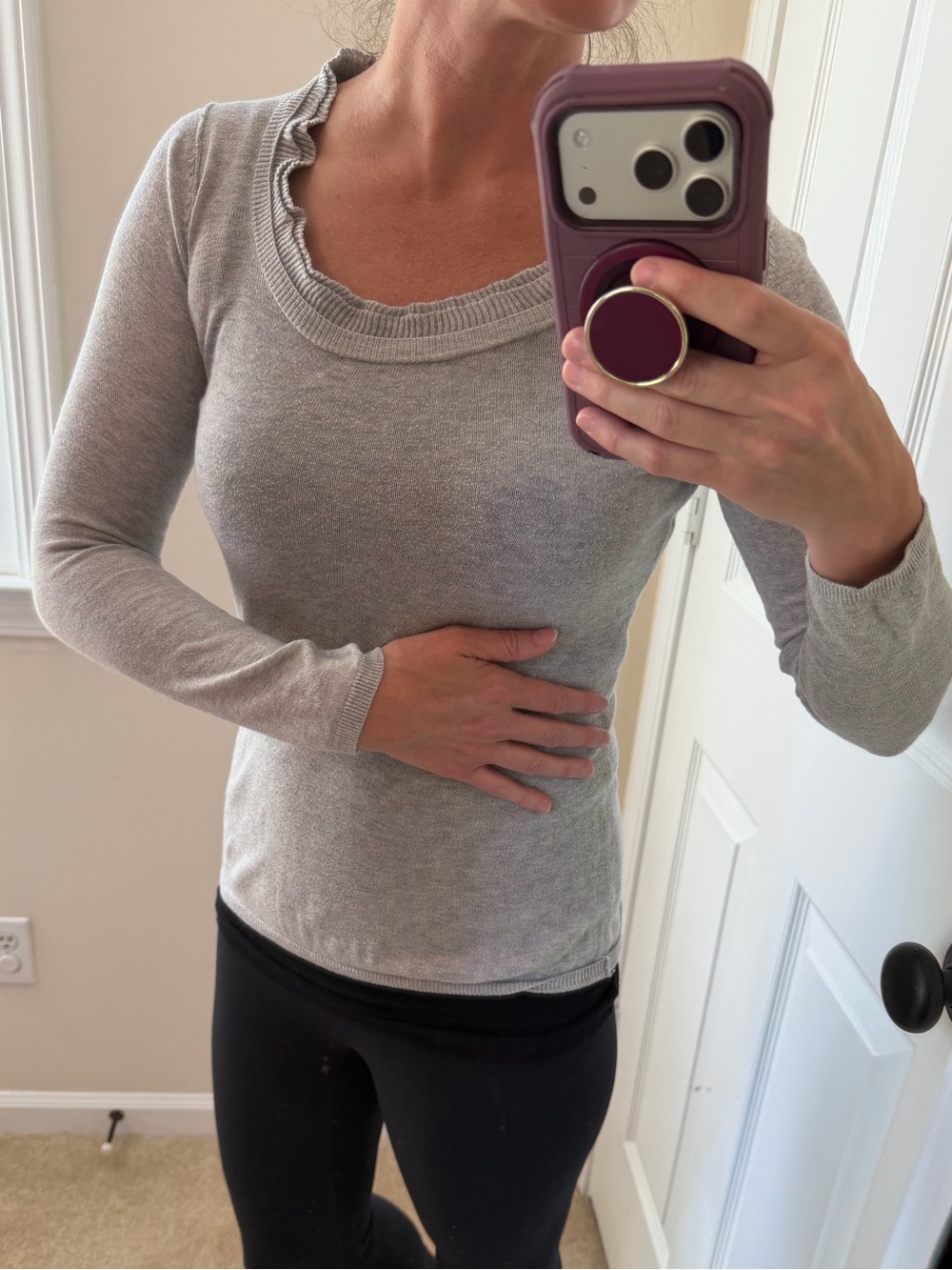 🍂 5/$25 Banana Republic Heather Gray Scoop Neck Sweater Gray XS